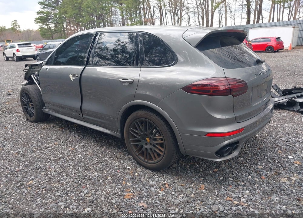 2018 PORSCHE CAYENNE VIN: WP1AD2A20JLA80032