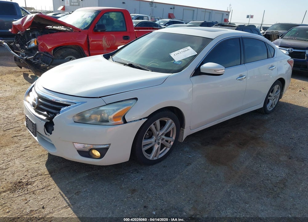 2013 NISSAN ALTIMA VIN: 1N4BL3AP4DC178131
