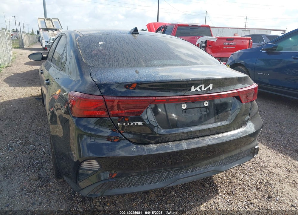 2022 KIA FORTE VIN: 3KPF24AD3NE461012