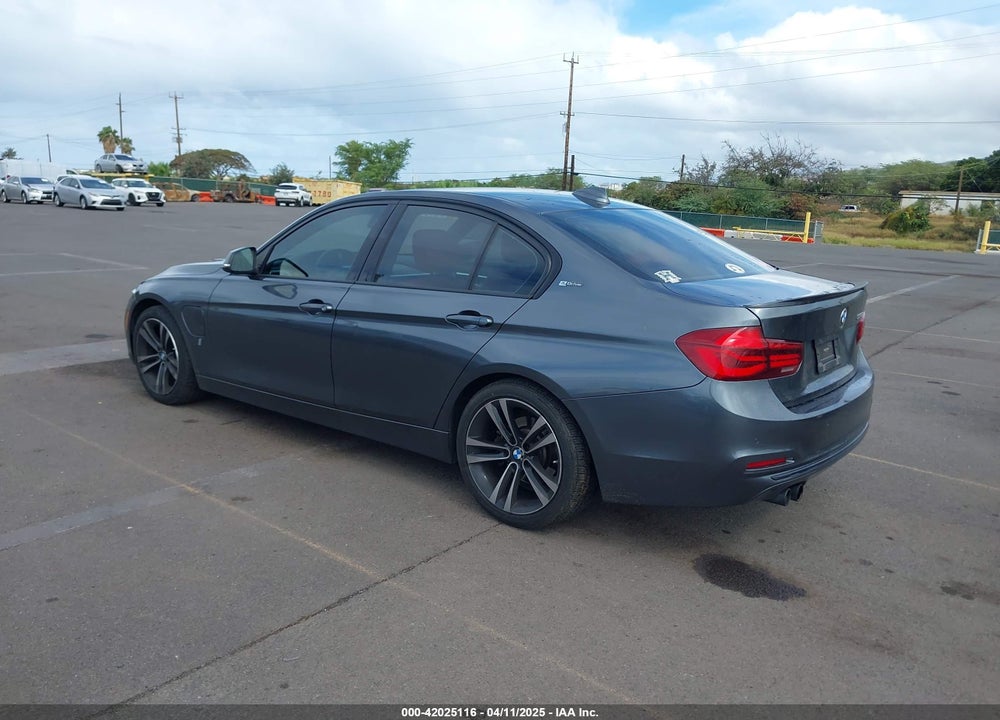 2018 BMW 3 SERIES VIN: WBA8E1C52JA171388