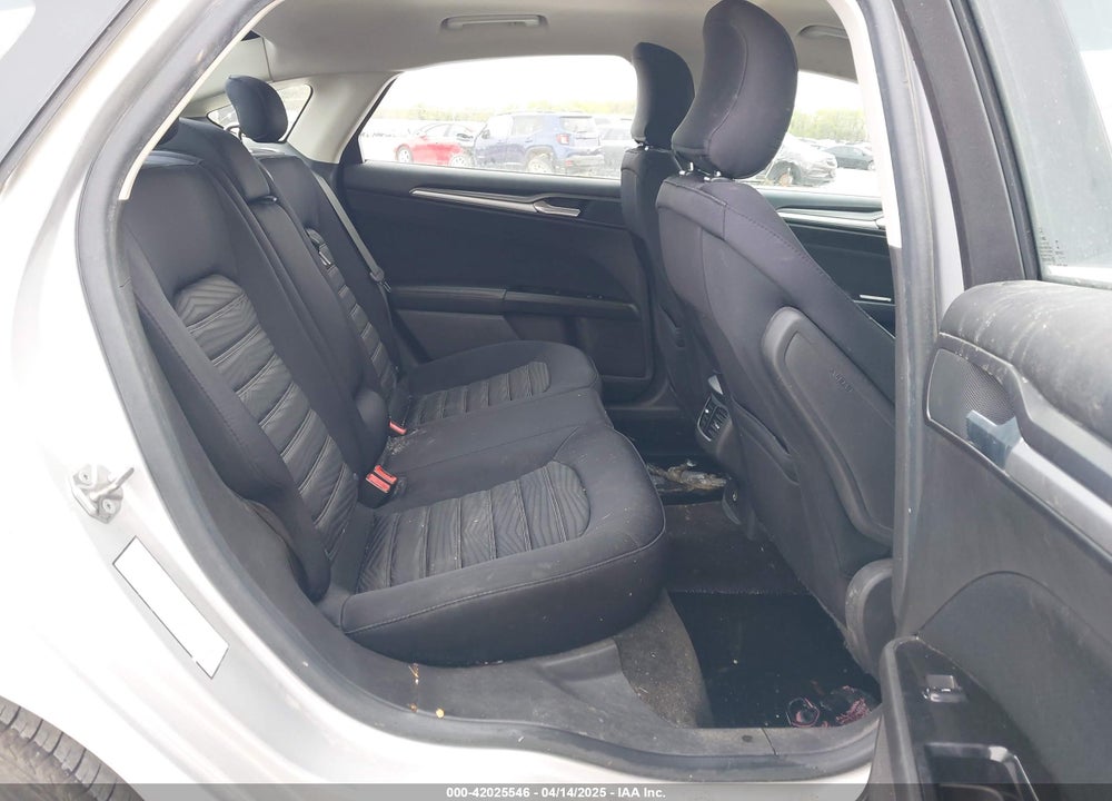 2016 FORD FUSION SE VIN: 3FA6P0H78GR333795