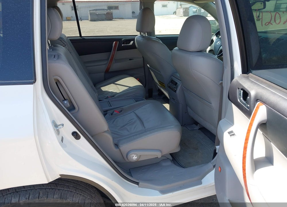 2009 TOYOTA HIGHLANDER LIMITED VIN: JTEES42A992146116
