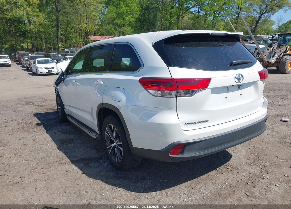 2017 TOYOTA HIGHLANDER VIN: 5TDZARFH6HS031526
