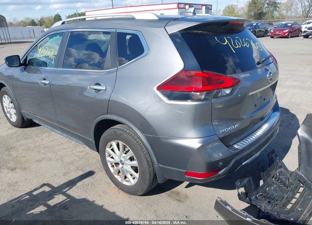2019 NISSAN ROGUE SV VIN: JN8AT2MV5KW389574