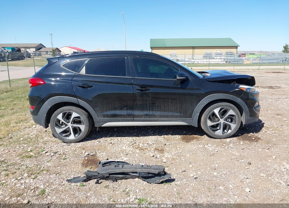 2018 HYUNDAI TUCSON VALUE VIN: KM8J3CA20JU684812