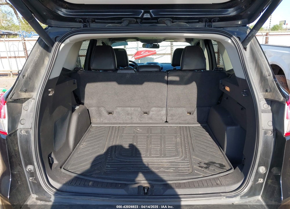 2015 FORD ESCAPE TITANIUM VIN: 1FMCU9J95FUC38538