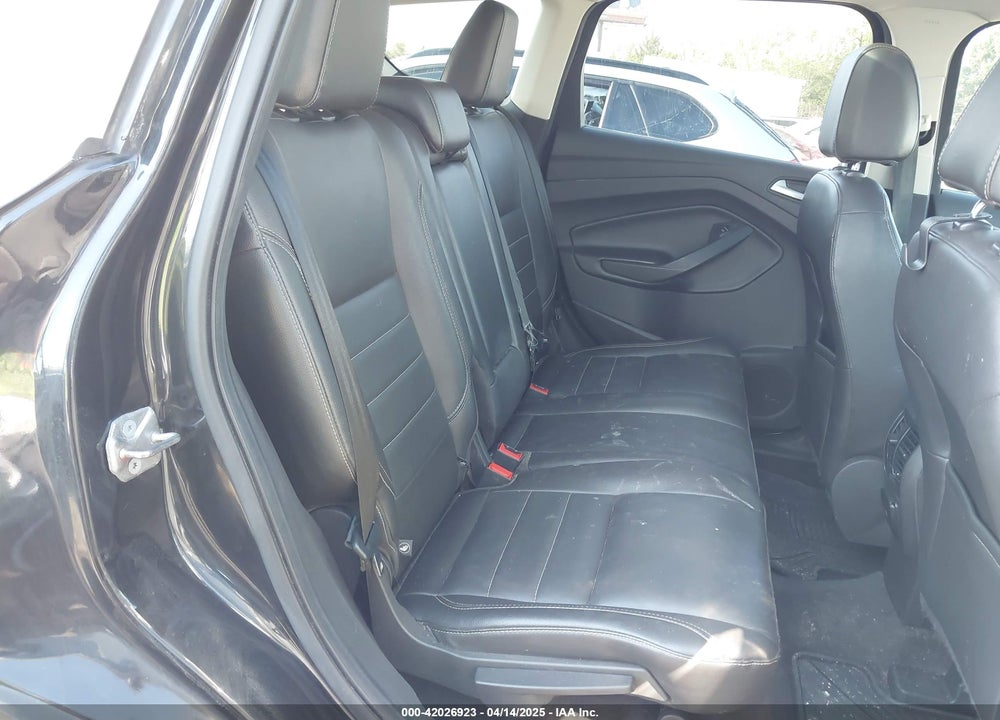 2015 FORD ESCAPE TITANIUM VIN: 1FMCU9J95FUC38538