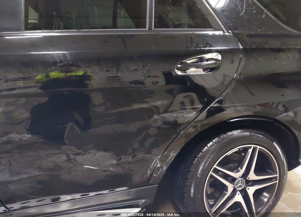 2015 MERCEDES-BENZ ML-CLASS VIN: 4JGDA5HB8FA480935