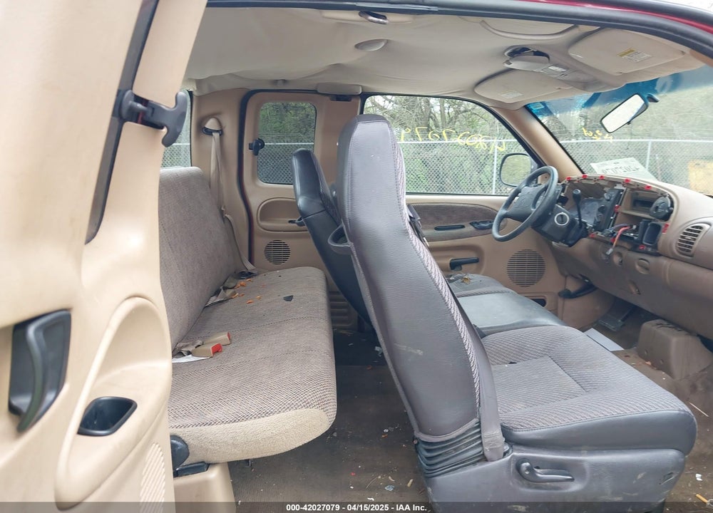 1999 DODGE RAM 1500 VIN: 3B7HC13Y7XG120563