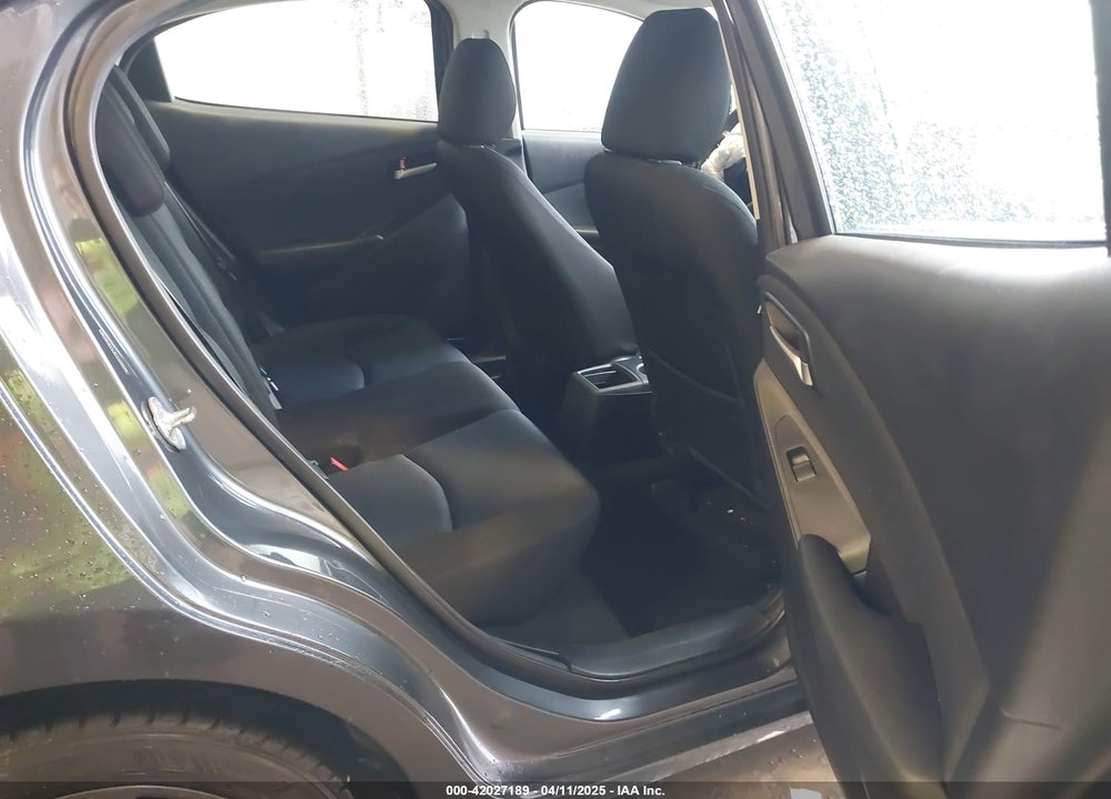 2019 TOYOTA YARIS VIN: 3MYDLBYV3KY508686