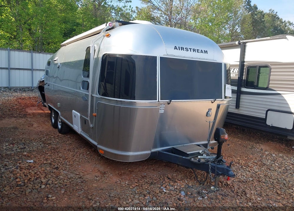 2014 AIRSTREAM FLYING CLOUD 25FB SJ9YJE-FC VIN: 1STJ9YJ21EJ530554