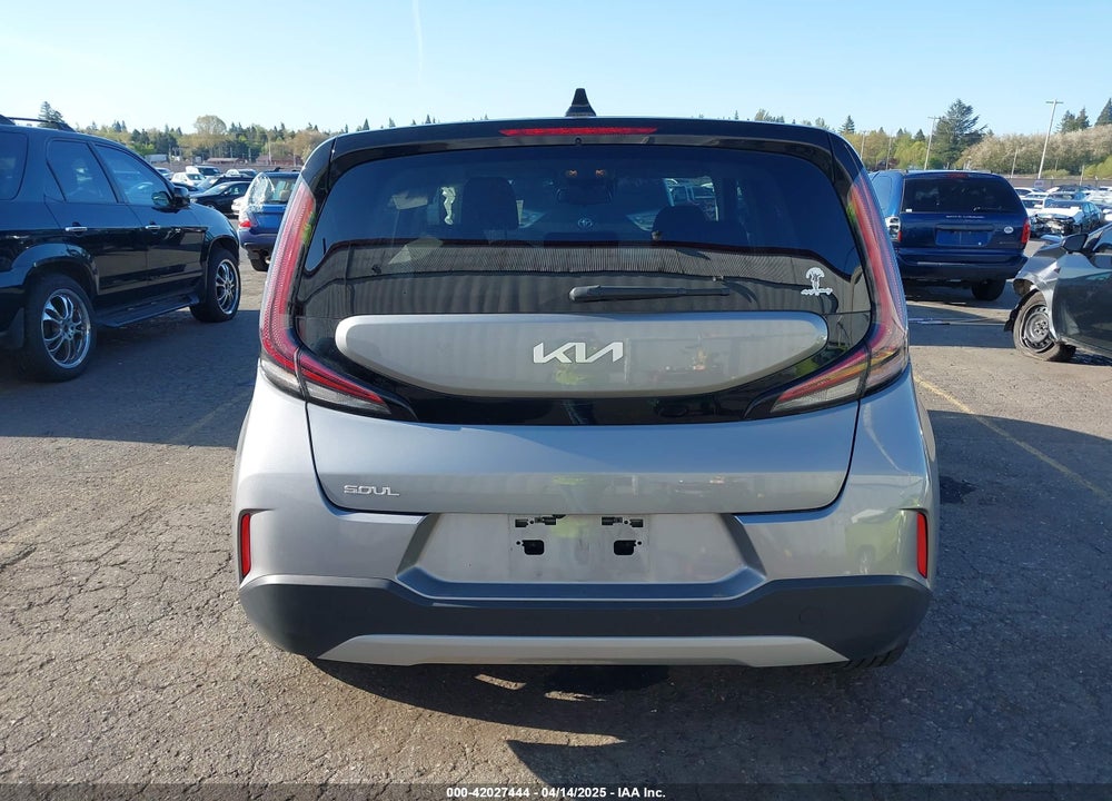 2023 KIA SOUL VIN: KNDJ23AU4P7849521