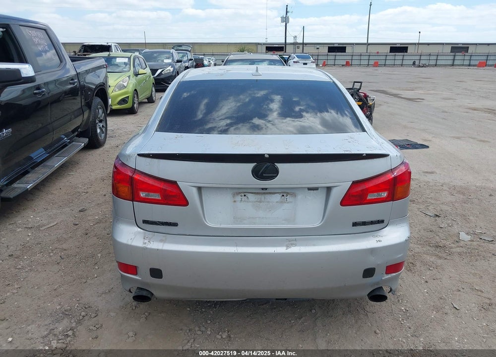 2007 LEXUS IS 250 VIN: JTHBK262X72027324