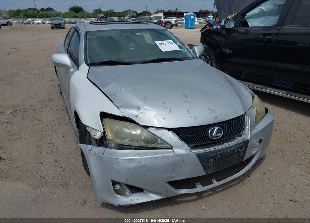 2007 LEXUS IS 250 VIN: JTHBK262X72027324