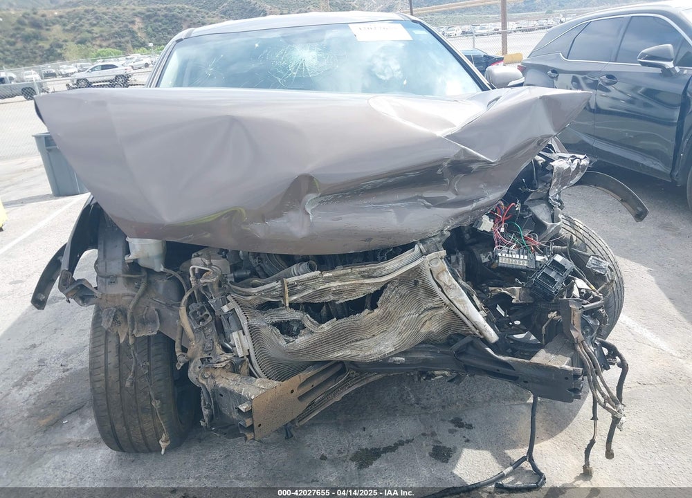 2019 KIA SORENTO 2.4L LX VIN: 5XYPG4A36KG574769