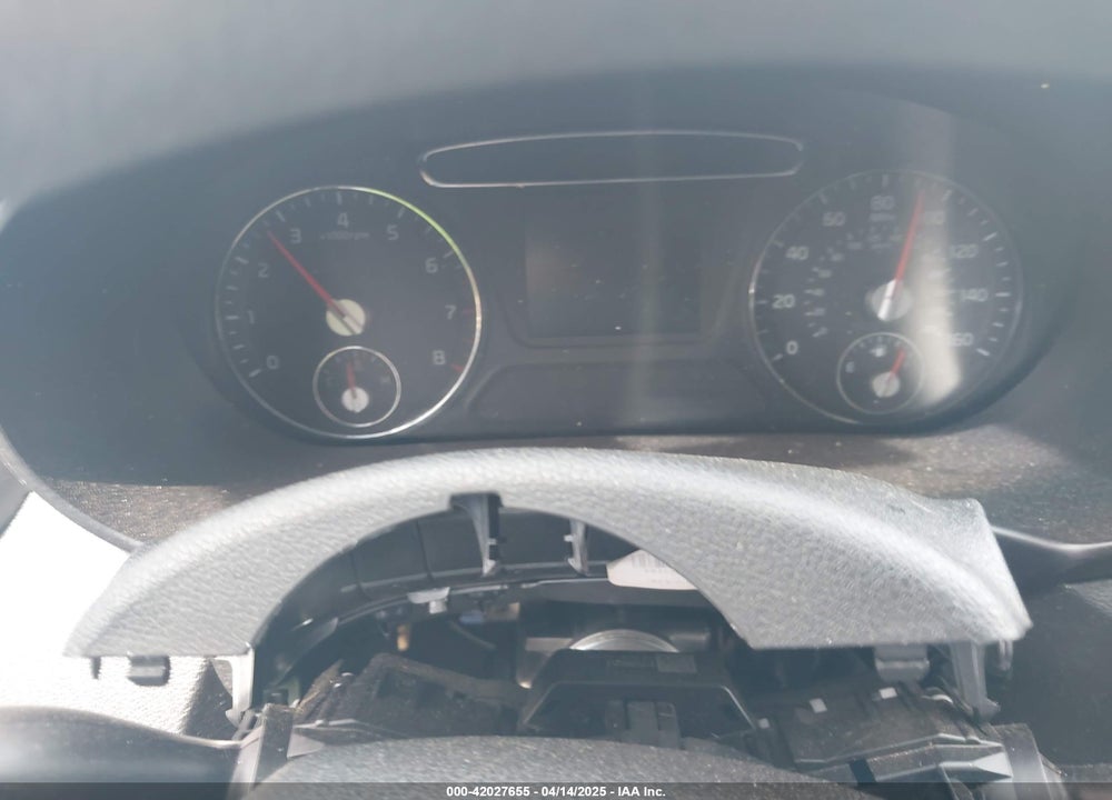 2019 KIA SORENTO 2.4L LX VIN: 5XYPG4A36KG574769