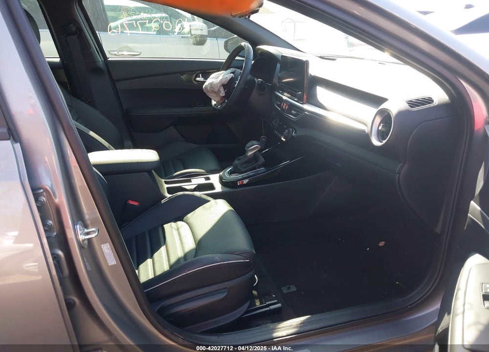 2024 KIA FORTE VIN: 3KPF54AD0RE801536