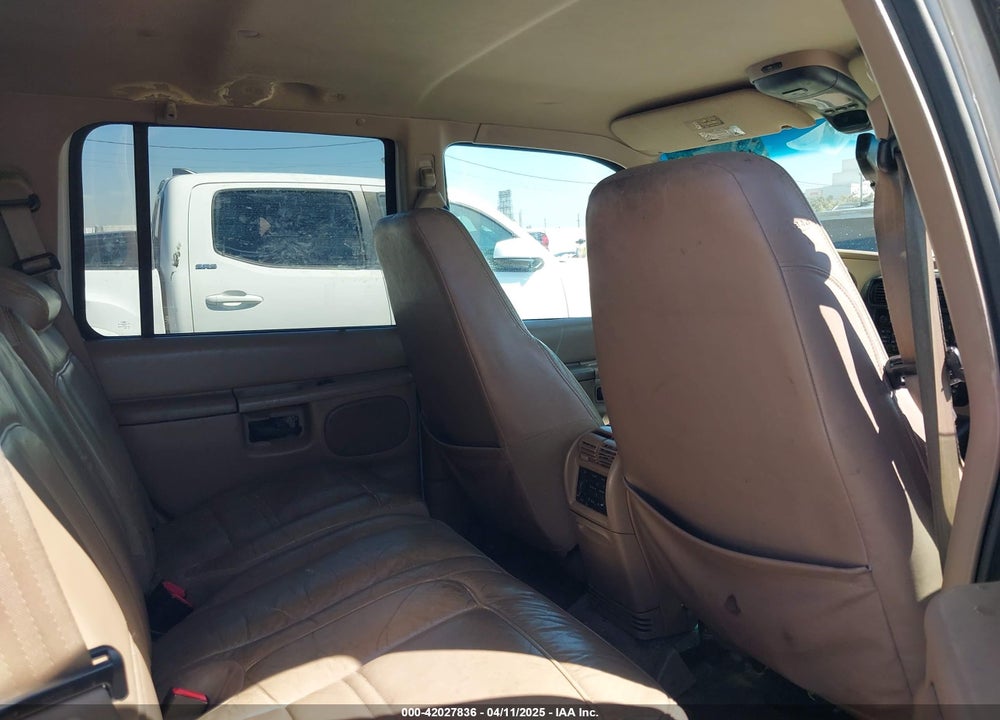 2000 FORD EXPLORER XLT VIN: 1FMDU63E6YUA49199