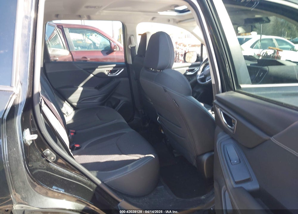 2022 SUBARU FORESTER VIN: JF2SKAEC1NH508936