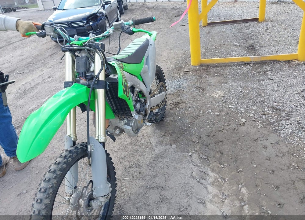 2021 KAWASAKI KX450 F VIN: JKAKXGJC0MA021432