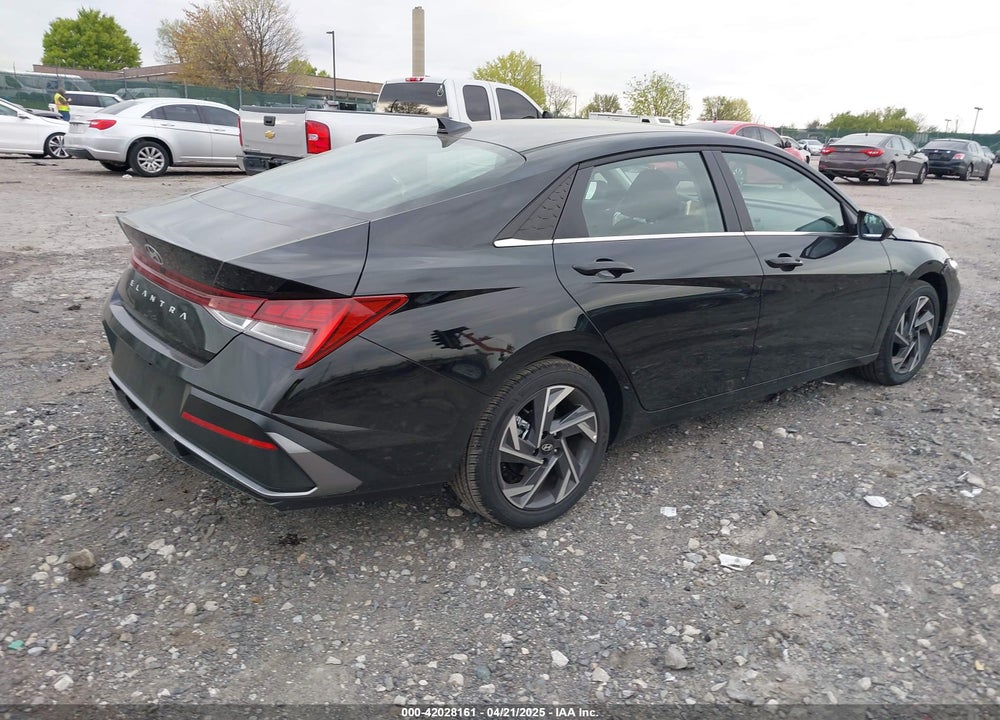 2025 HYUNDAI ELANTRA SEL CONVENIENCE VIN: KMHLS4DG5SU853801