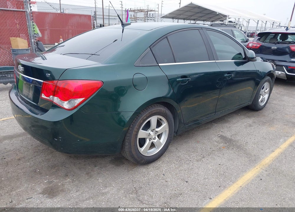 2014 CHEVROLET CRUZE 1LT AUTO VIN: 1G1PC5SBXE7216558