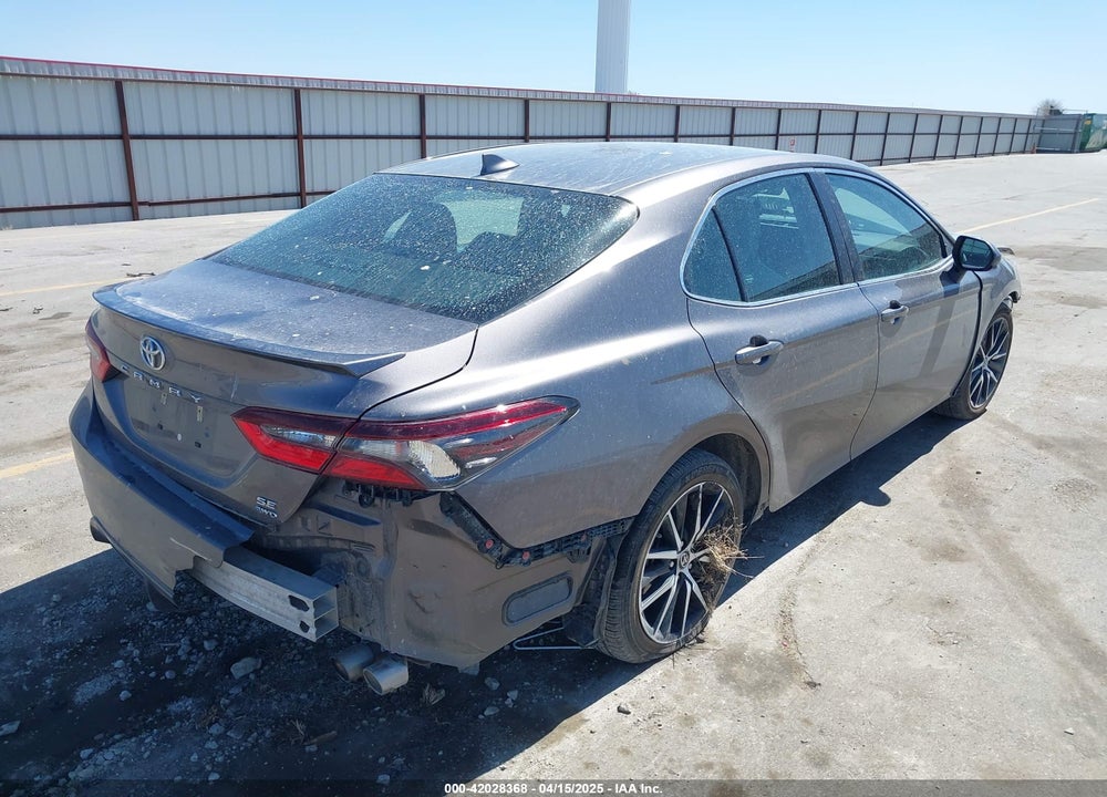 2021 TOYOTA CAMRY SE AWD VIN: 4T1G11BK3MU033732