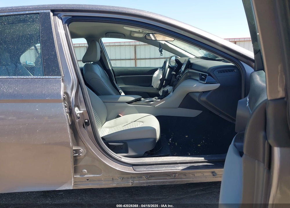 2021 TOYOTA CAMRY SE AWD VIN: 4T1G11BK3MU033732