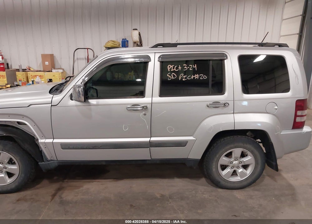 2012 JEEP LIBERTY VIN: 1C4PJMAK9CW111053