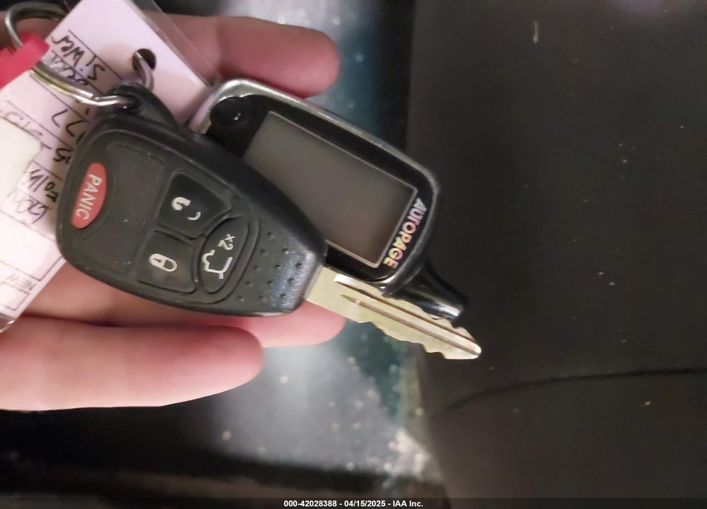 2012 JEEP LIBERTY VIN: 1C4PJMAK9CW111053