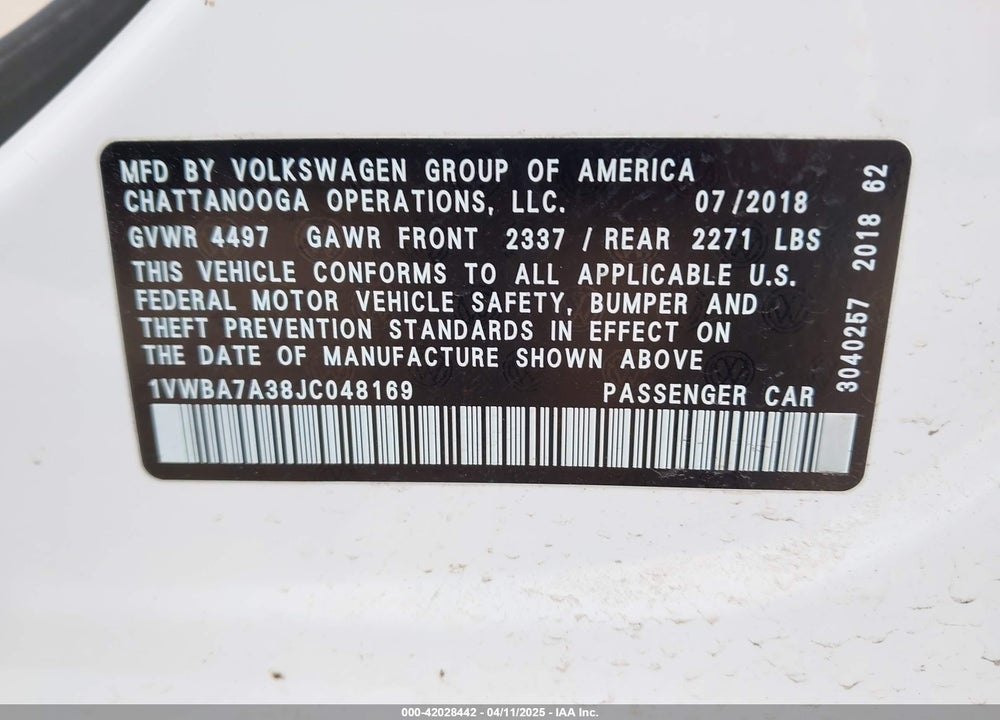2018 VOLKSWAGEN PASSAT VIN: 1VWBA7A38JC048169