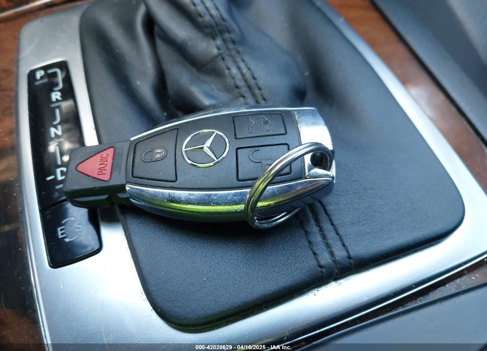 2012 MERCEDES-BENZ C 250 VIN: WDDGF4HB3CR199917