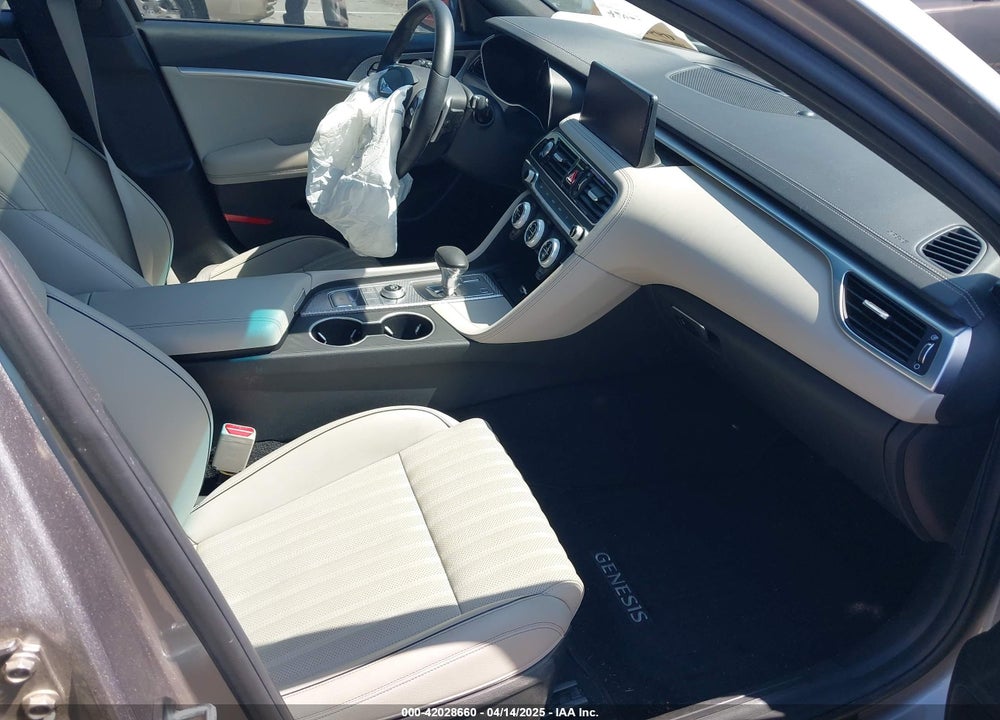 2023 GENESIS G70 VIN: KMTG54TE2PU119770