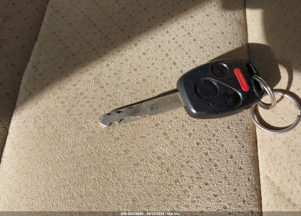 2007 HONDA CIVIC HYBRID VIN: JHMFA36297S010332