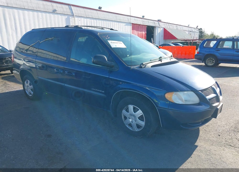2001 DODGE GRAND CARAVAN SPORT VIN: 2B8GP44G81R118664
