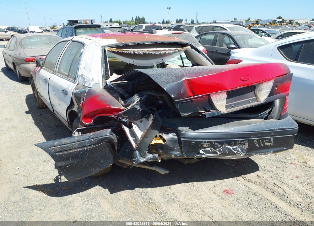 2007 FORD CROWN VICTORIA VIN: 2FAFP71W97X138686