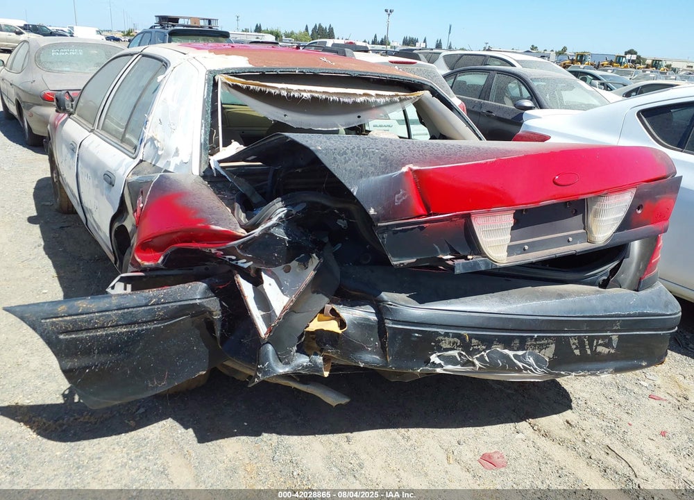 2007 FORD CROWN VICTORIA VIN: 2FAFP71W97X138686