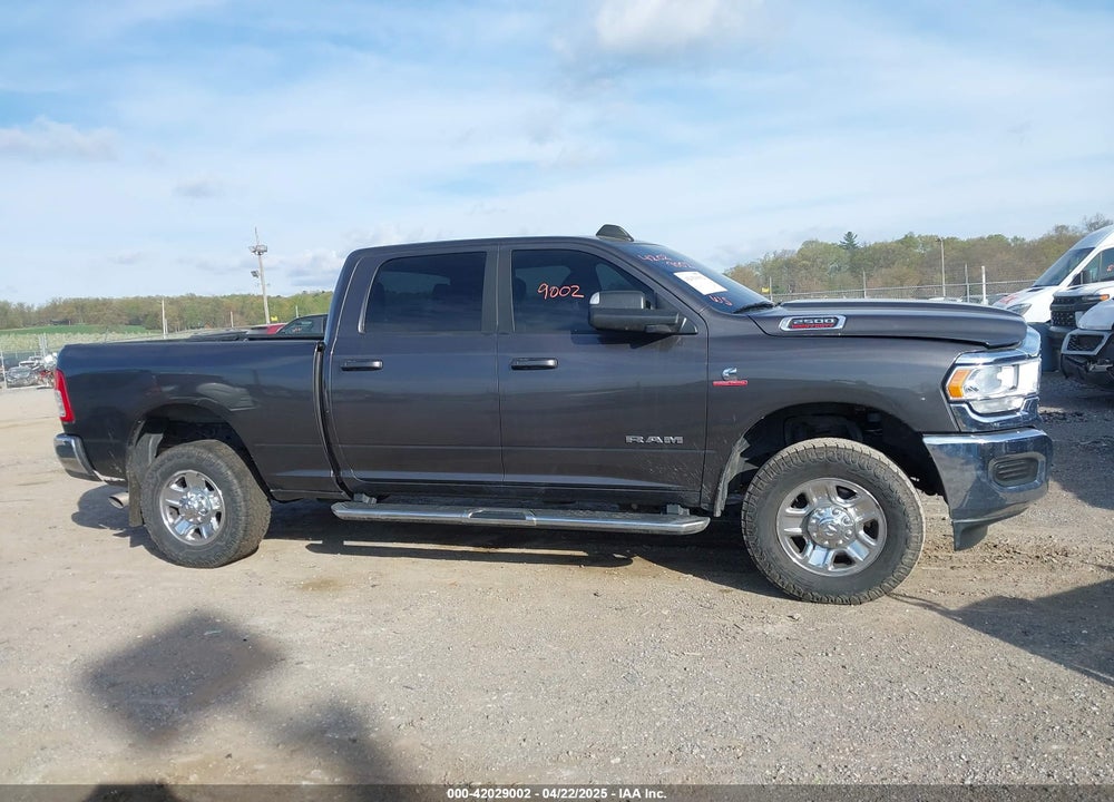2021 RAM 2500 VIN: 3C6UR5DL8MG653404