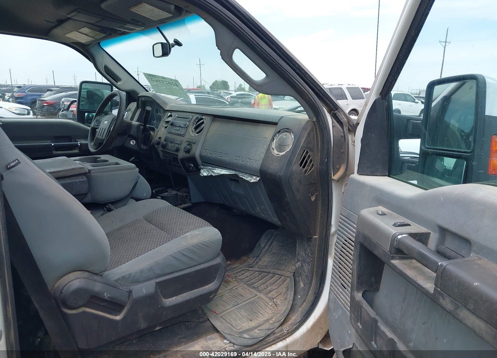 2014 FORD F-250 VIN: 1FT7W2B63EEA38018