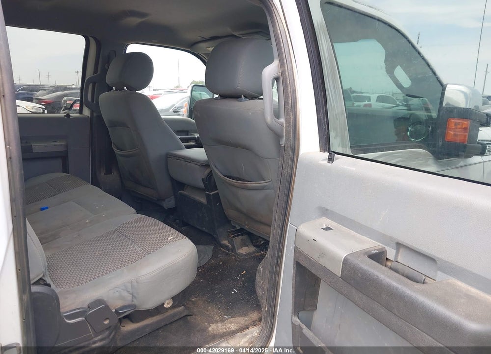 2014 FORD F-250 VIN: 1FT7W2B63EEA38018