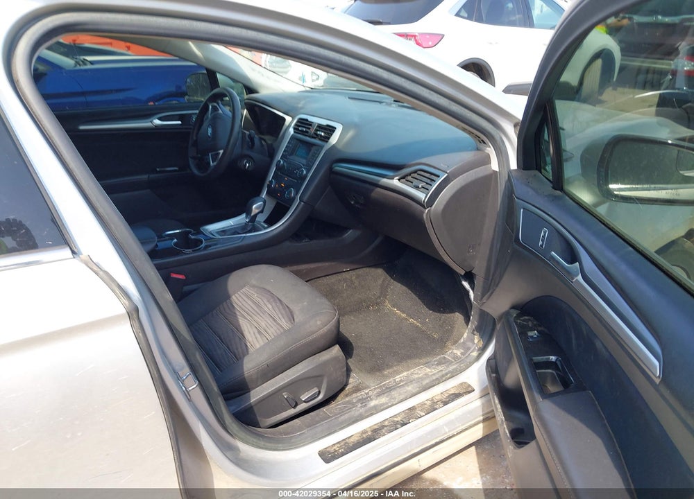 2016 FORD FUSION SE VIN: 3FA6P0H77GR174588