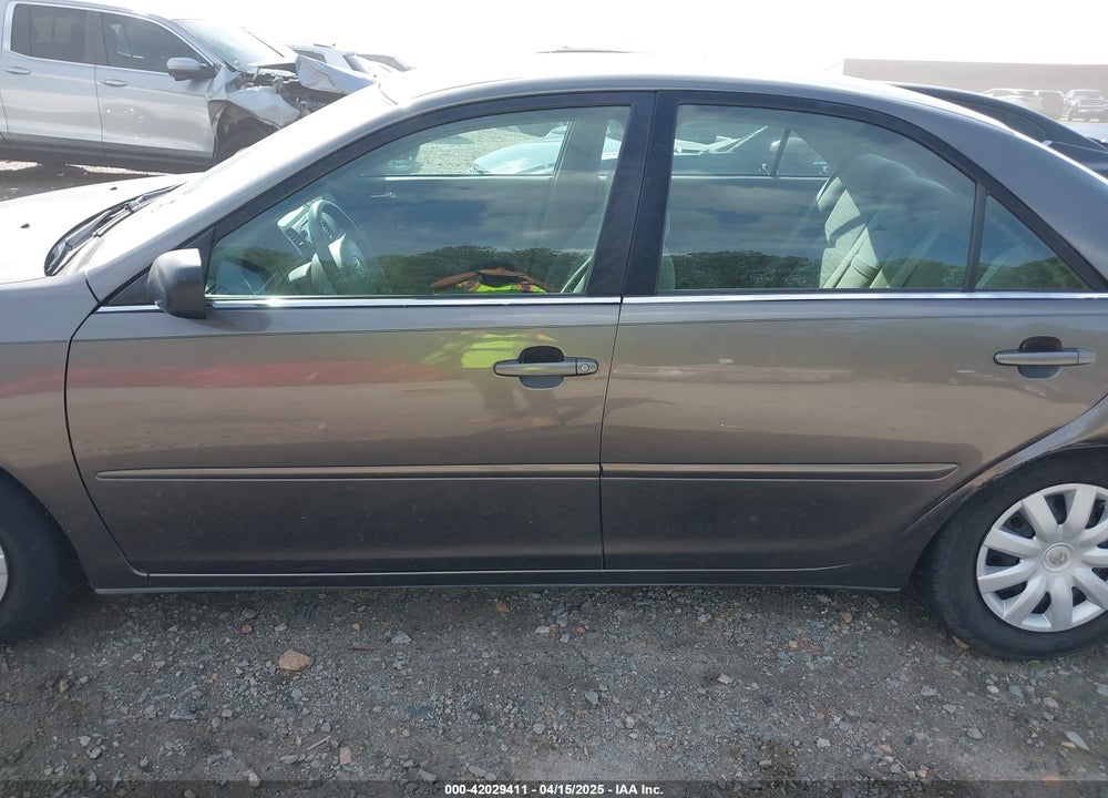 2005 TOYOTA CAMRY VIN: 4T1BE32KX5U954003