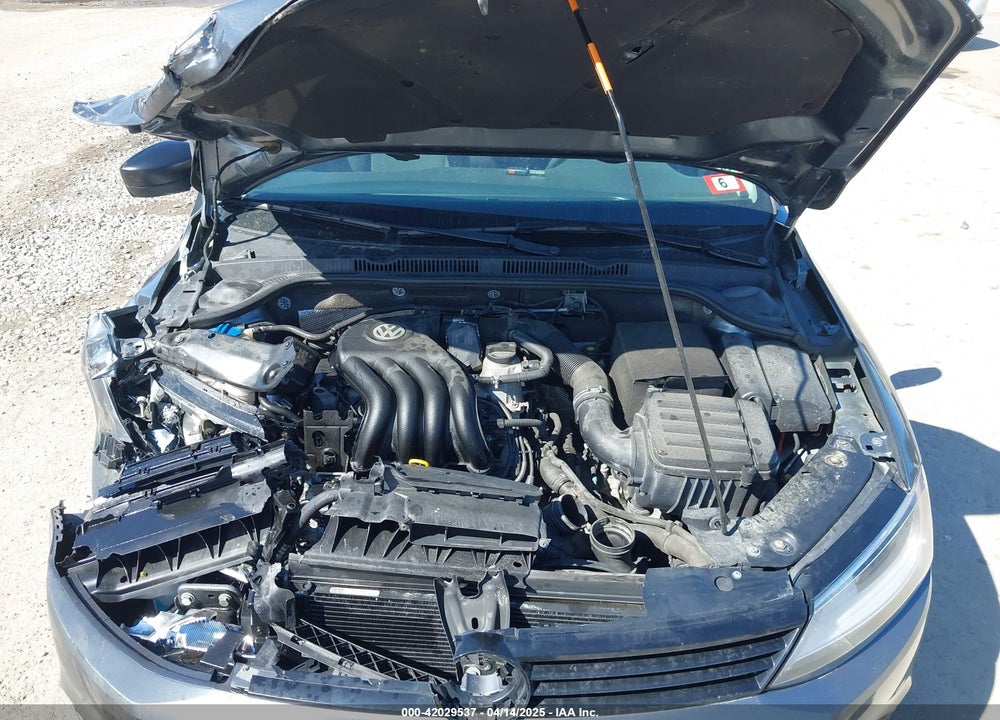 2014 VOLKSWAGON UNKNOWN VIN: 3VW2K7AJ7EM319965