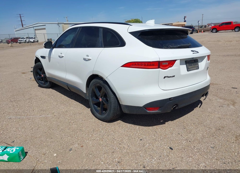 2018 JAGUAR F-PACE VIN: SADCJ2FX5JA264874