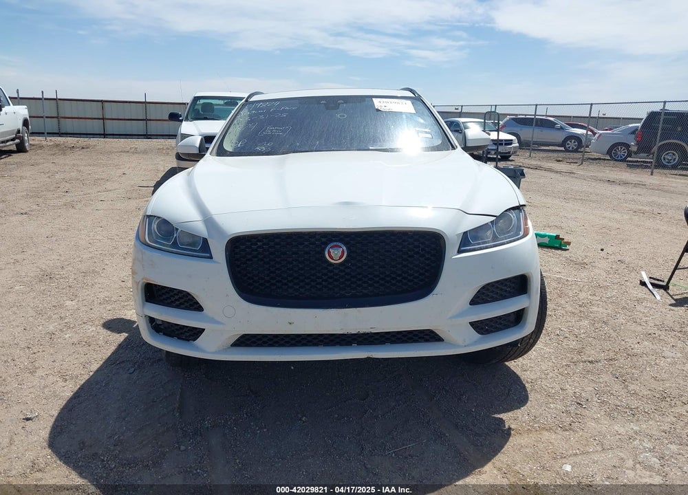 2018 JAGUAR F-PACE VIN: SADCJ2FX5JA264874