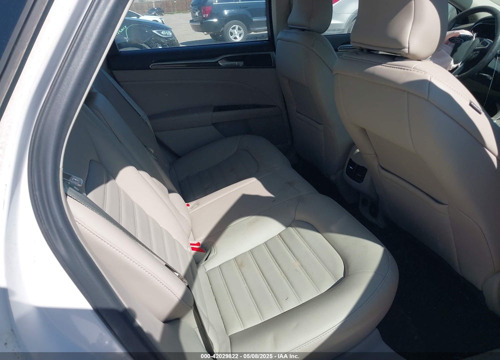 2017 FORD FUSION VIN: 3FA6P0LU8HR274729