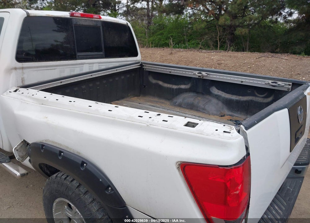 2007 NISSAN TITAN VIN: 1N6AA06B17N245555