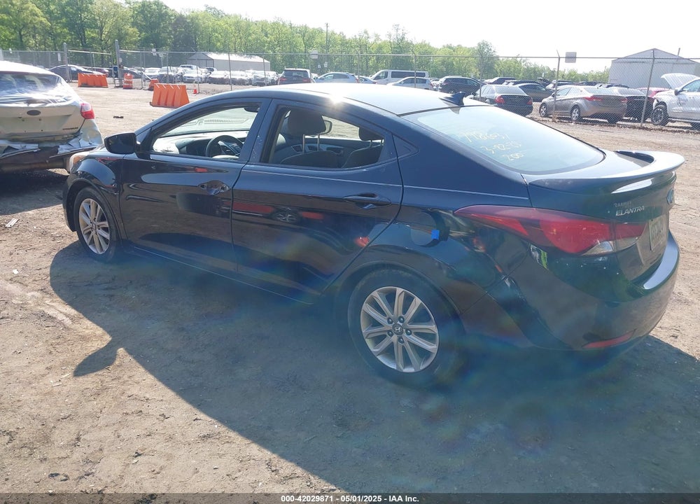 2015 HYUNDAI ELANTRA SE VIN: KMHDH4AE4FU439517