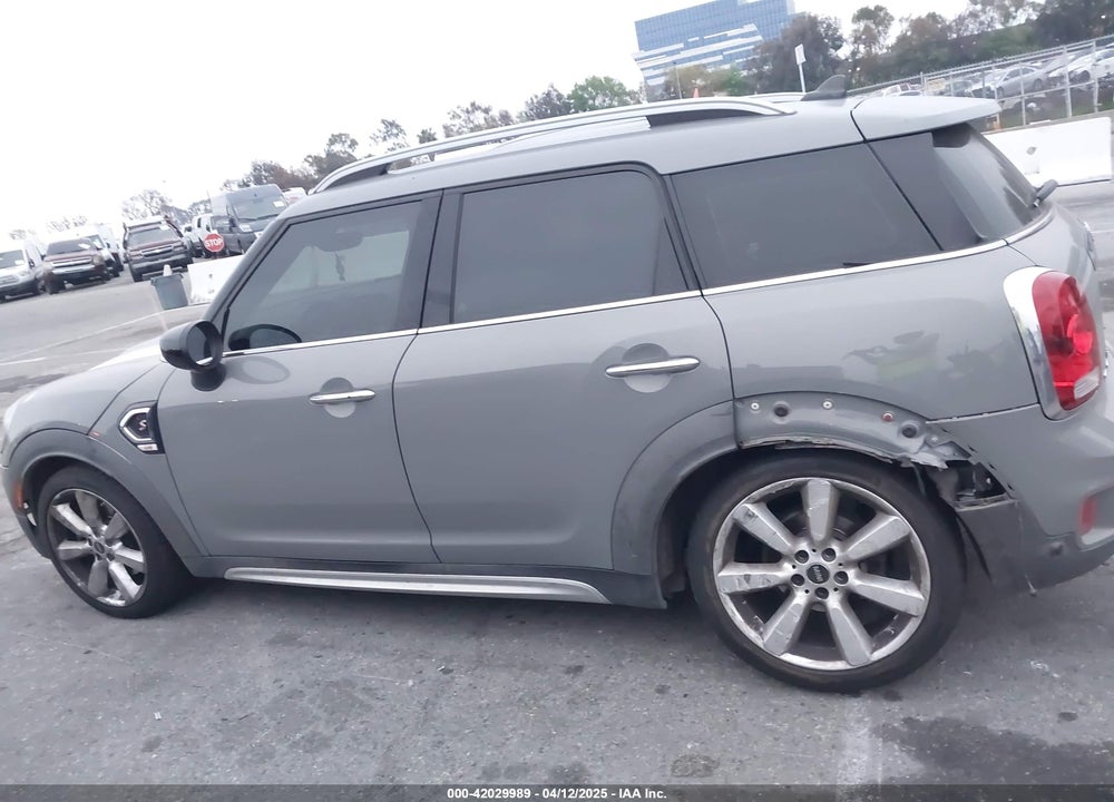 2020 MINI COOPER VIN: WMZYW7C00L3L92535