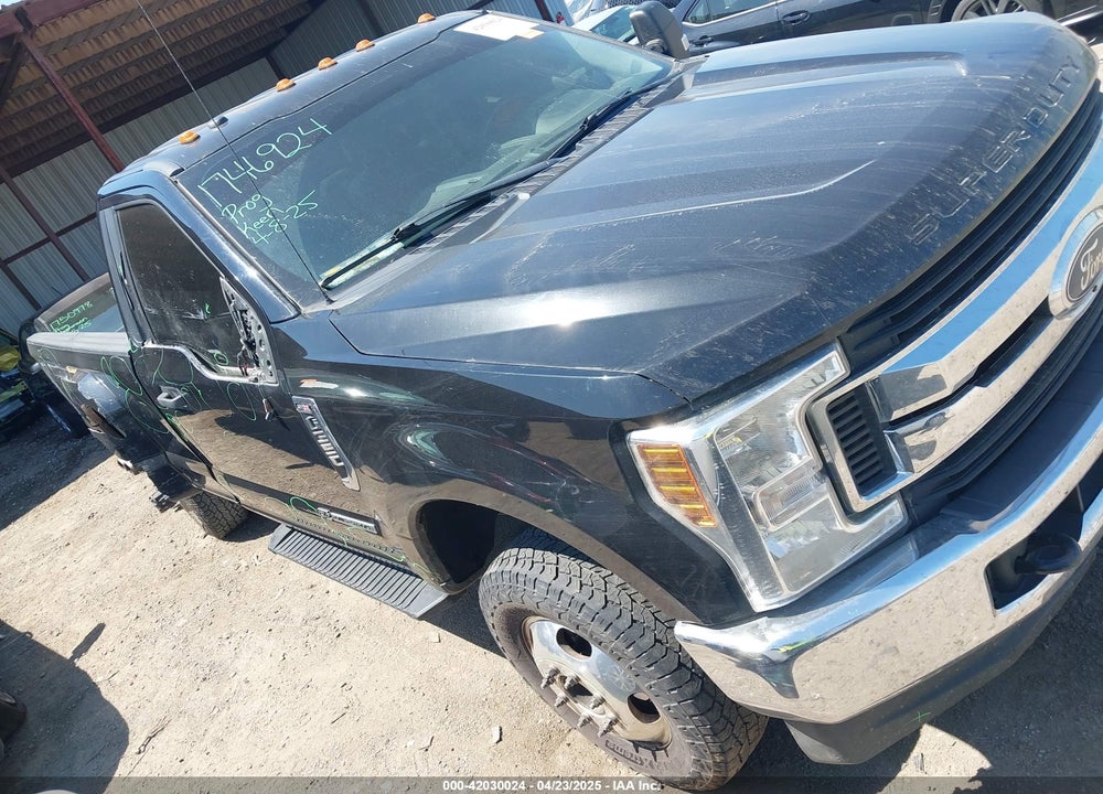 2019 FORD F-350 XL VIN: 1FTRF3DT4KEG39936
